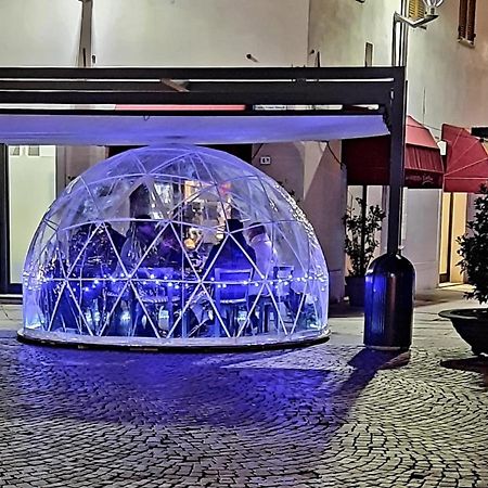 Vinoteca La Sacrestia Bed and Breakfast Άλμπα Εξωτερικό φωτογραφία